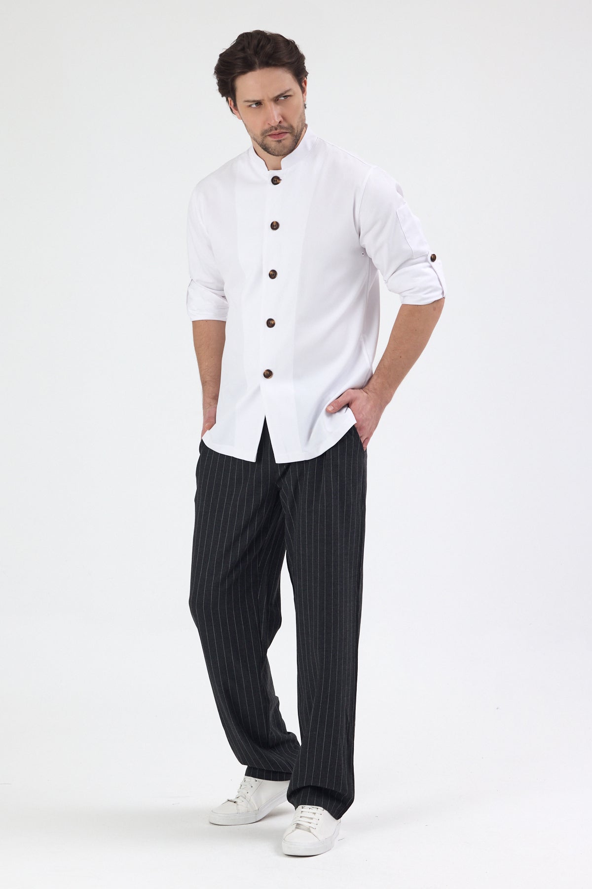 Hakim Yaka Düğmeli Şef Ceketi